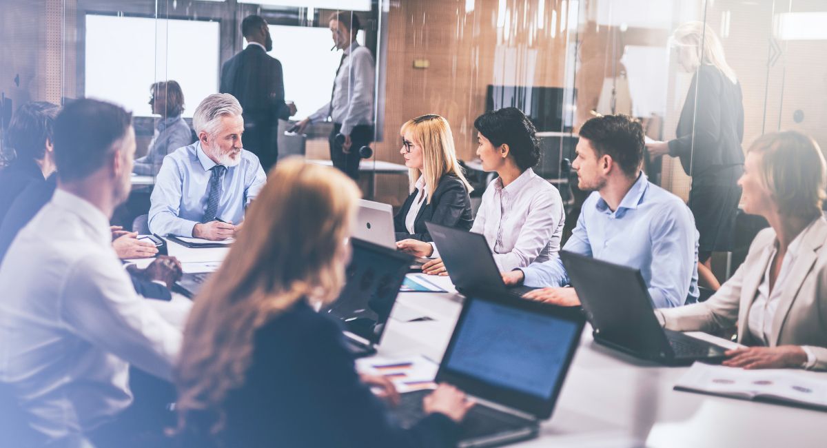 Hiper Automatización vs. Automatización Inteligente